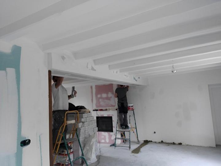 Nous assurons une rénovation experte pour maison et appartement.